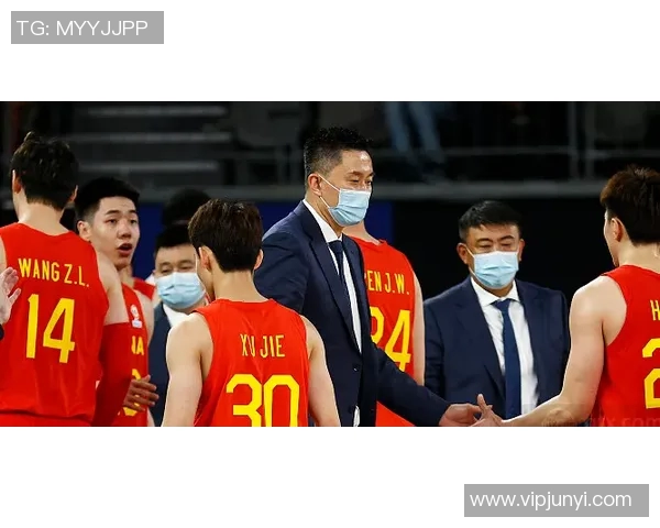 刘铮的篮球梦想与奋斗历程：从青涩少年到职业球员的蜕变之路